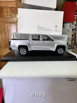 118 Scale Ford JMC Pickup Truck Sliver Diecast Model Car