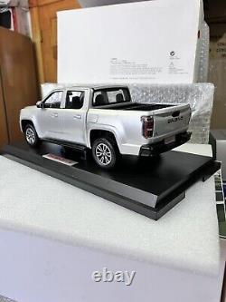 118 Scale Ford JMC Pickup Truck Sliver Diecast Model Car