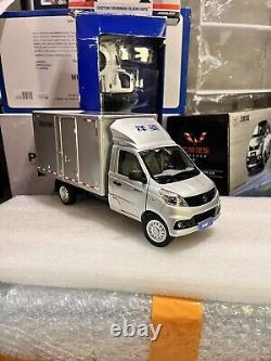 118 Scale Foton V1 Minivan Delivery Truck Dealer Edition Sliver Diecast Model