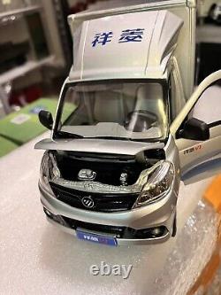 118 Scale Foton V1 Minivan Delivery Truck Dealer Edition Sliver Diecast Model