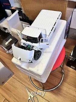 124 Scale Faw CA141 White Truck Tractor Flatbed Diecast Models Car