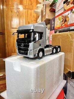 124 Scale Shacman MAN X5000 Silver Truck Tractor Diecast Model Car