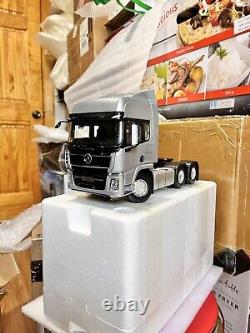 124 Scale Shacman MAN X5000 Silver Truck Tractor Diecast Model Car