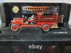 1927 Seagrave Model Firetruck 124 Diecast Fire Engine Truck Fairfield Mint