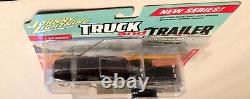 Johnny Lightning Truck And Trailer 1996 Dodge Ram With Car Trailer 1/64 Scale