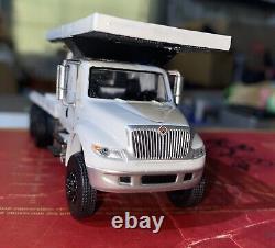 Kitbash 1/64 Greenlight International 3 Car Roll Back Tow Truck Transport Only