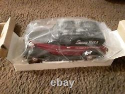 Snap on Diecast Delivery Trucks Lot Of 7