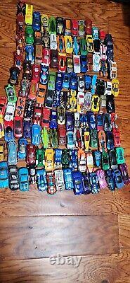 VINTAGE Hot Wheels Lot Of 115 + 1990s-2020's Hot Wheels Cars Mixed Lot Trucks